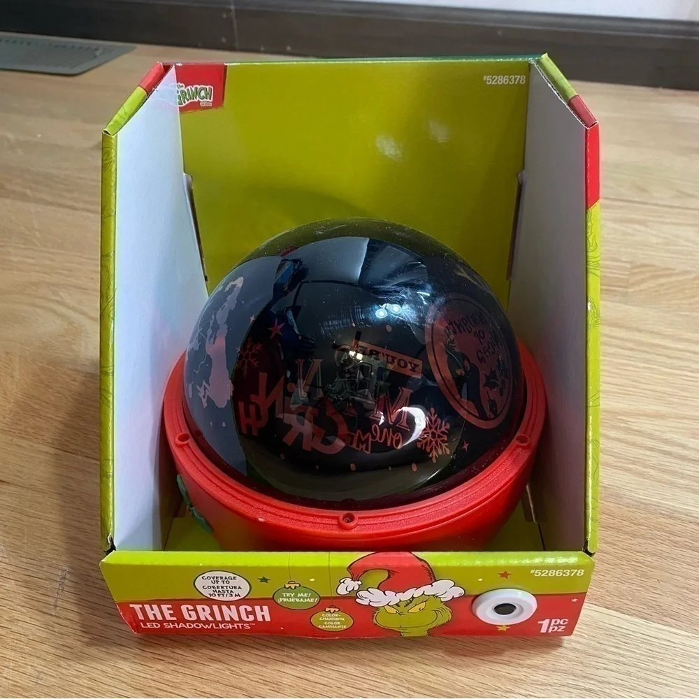 The Grinch LED Shadow Lights Christmas Decoration NEW Dr. Seuss